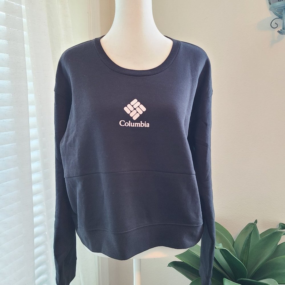 Columbia Cropped Crew Neck Sweater NWOT